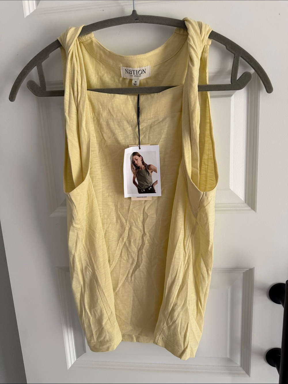 Nation Los Angeles Women's Sleeveless Scoop Neck Tank - Light Yellow medium